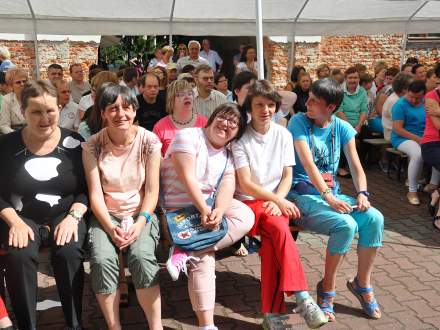 Spotkania teatralne w Drogomyślu